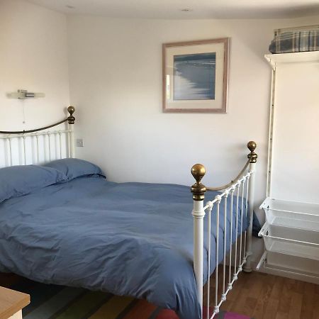 Flat Rocks, With Parking, 100M From Beach Apartment Perranporth Luaran gambar