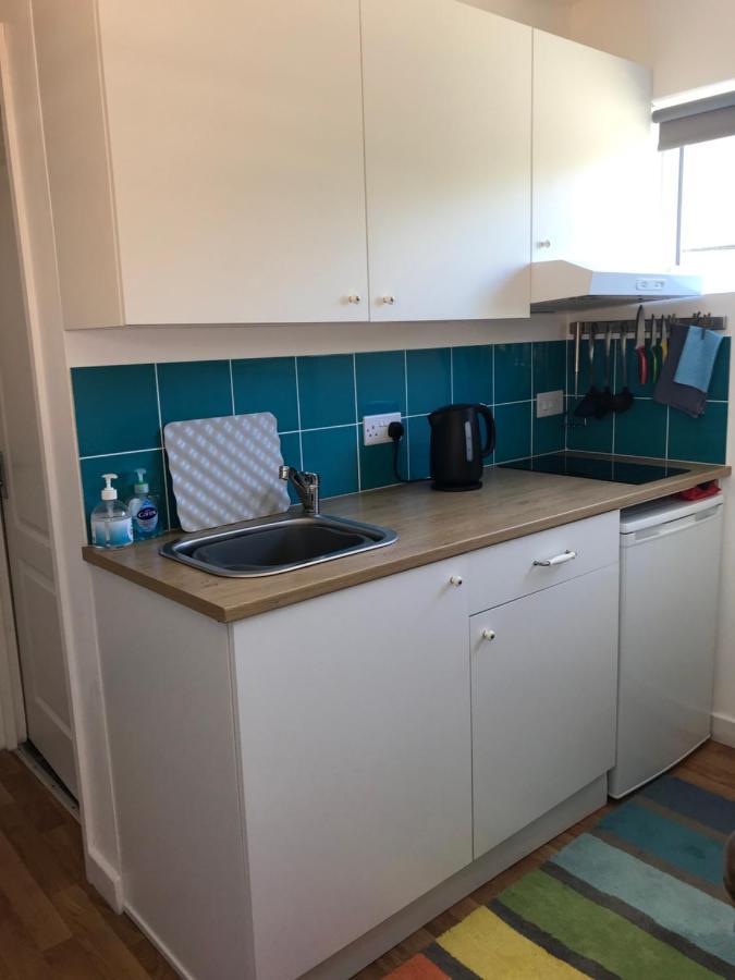 Flat Rocks, With Parking, 100M From Beach Apartment Perranporth Luaran gambar