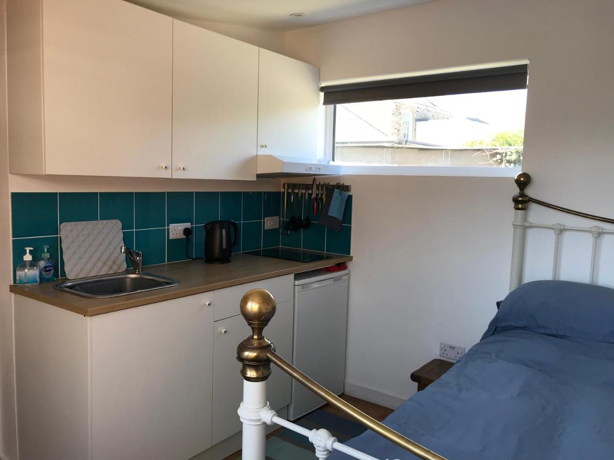 Flat Rocks, With Parking, 100M From Beach Apartment Perranporth Luaran gambar